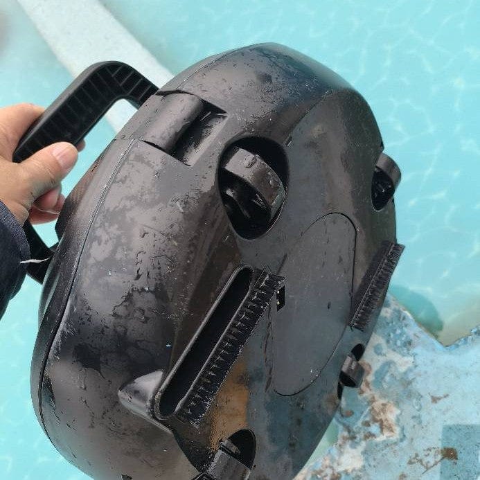 RoboMaidz Swimming Pool Cleaning Robot CJYD237116202BY